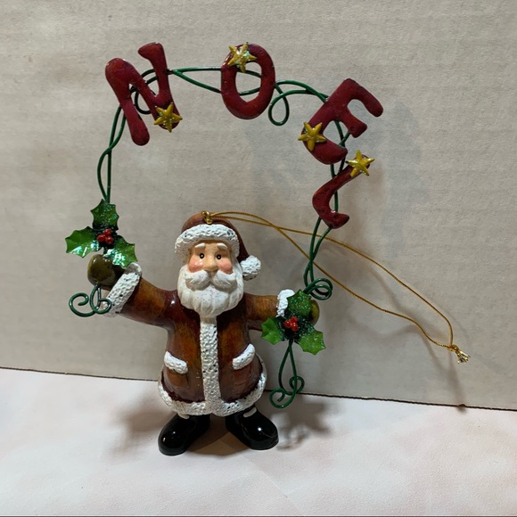 Three Christmas items - Picture 5 of 6